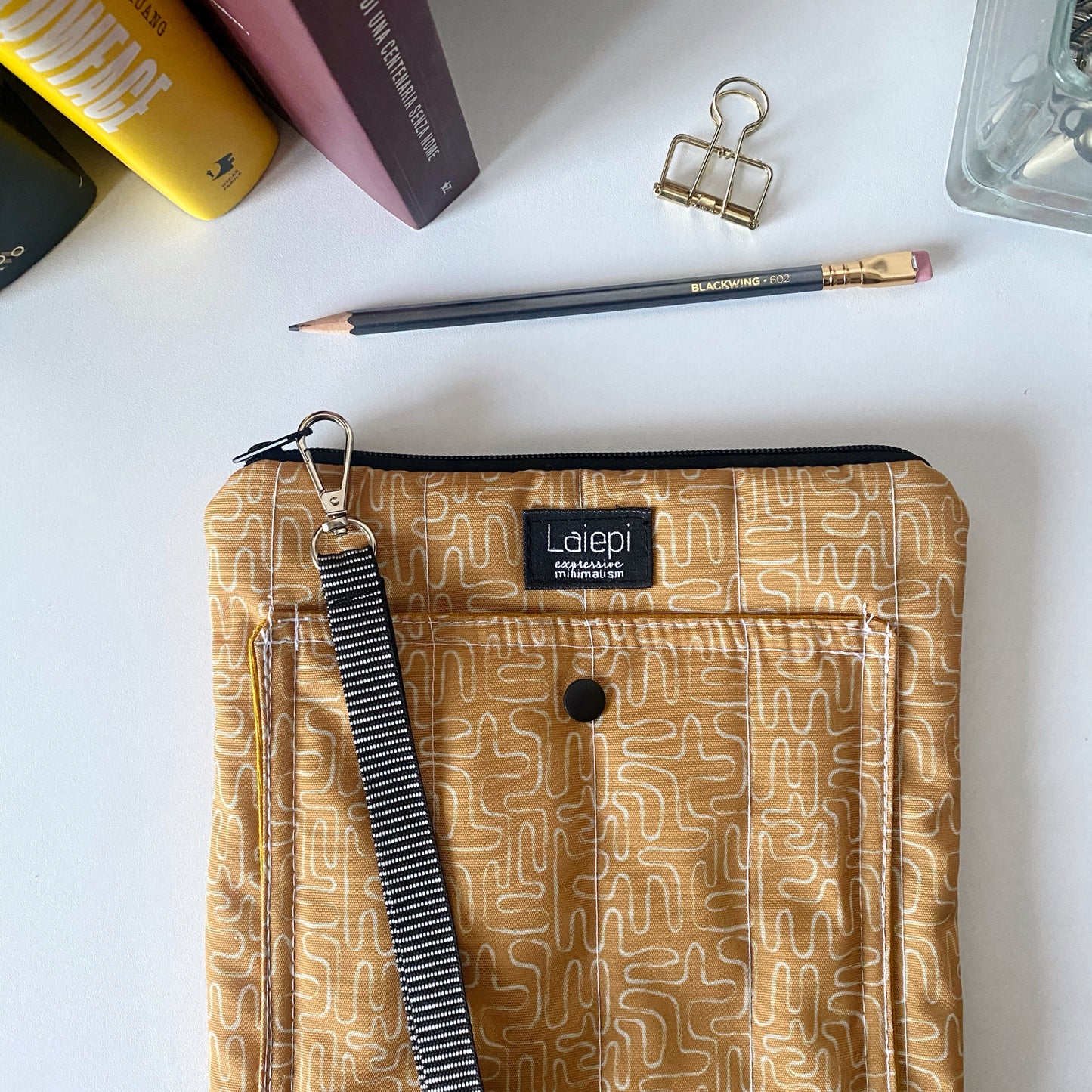 BOOKY "L" cover porta libro - WATERPROOF