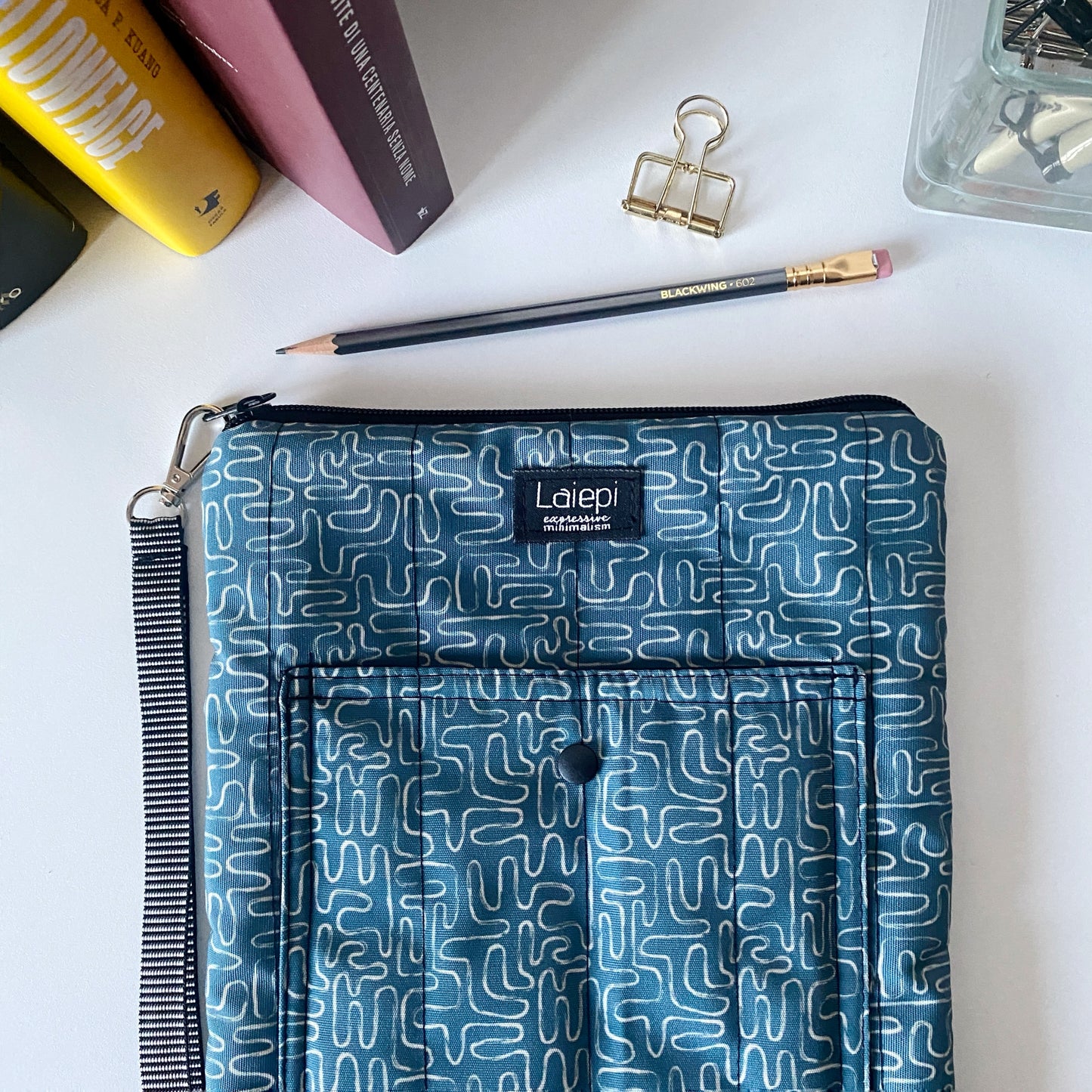 BOOKY "L" cover porta libro - WATERPROOF