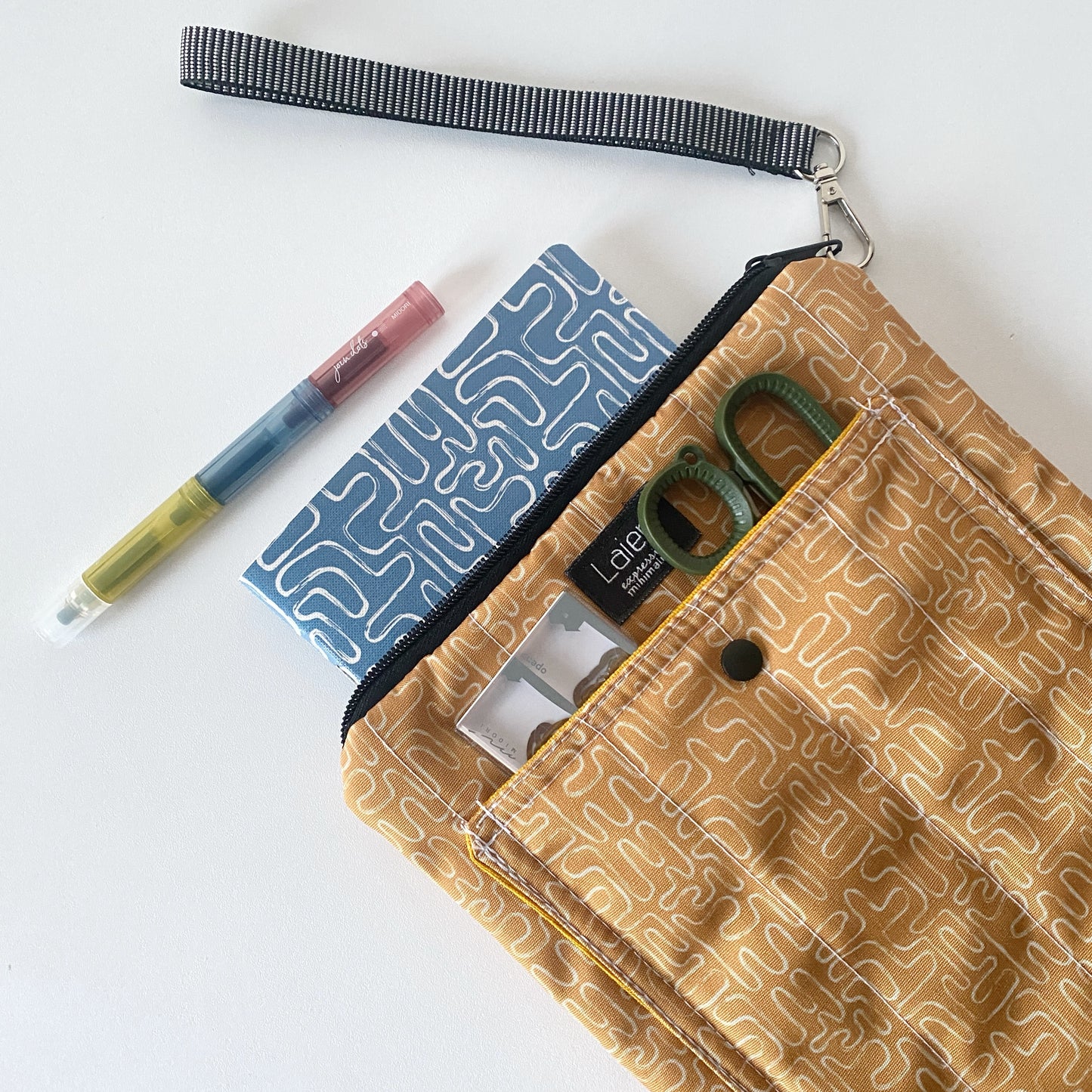 BOOKY "L" cover porta libro - WATERPROOF