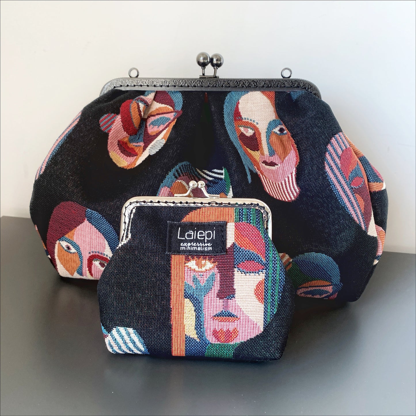 KYMONO Borsa con chiusura a scatto FACES