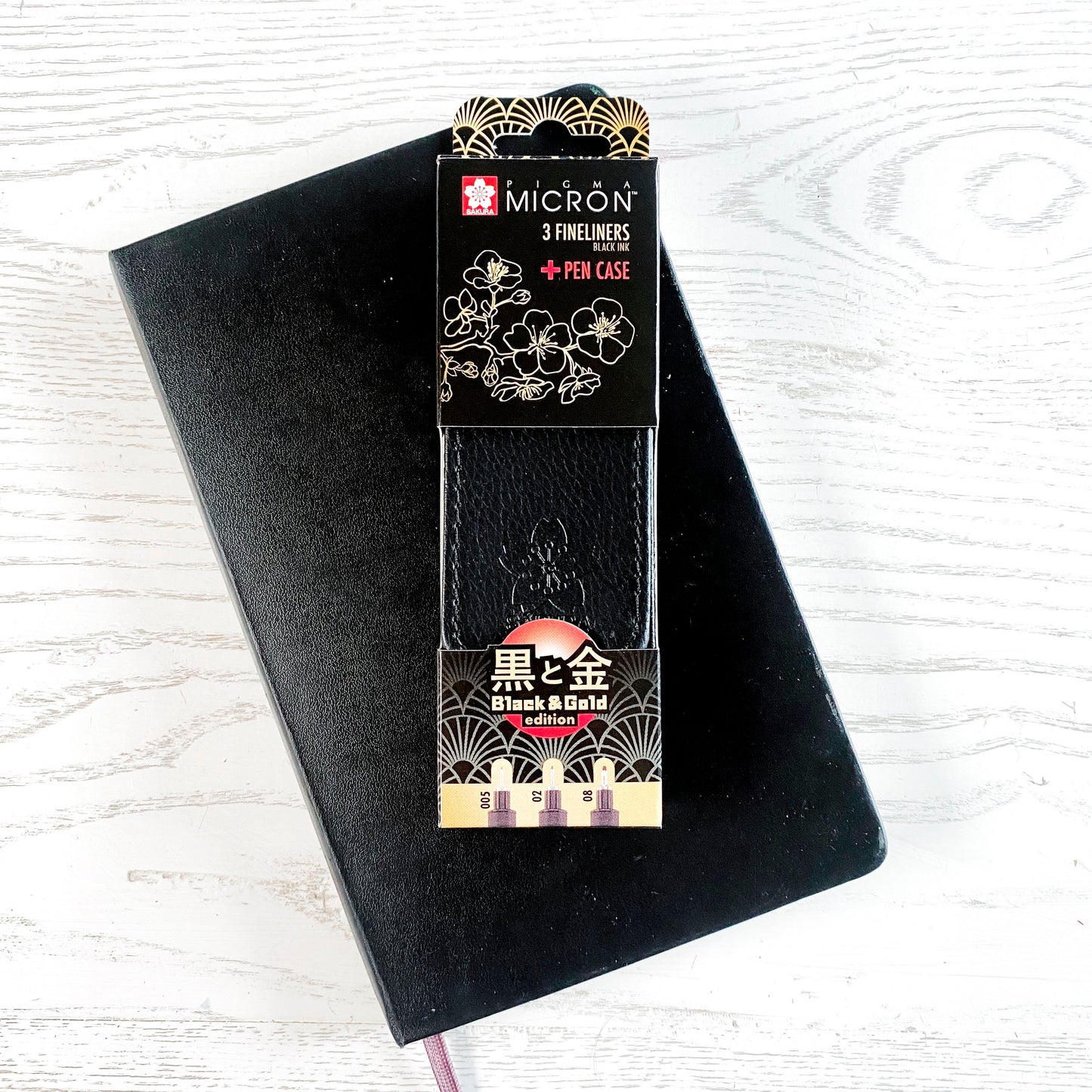 SAKURA Pigma Micron Black & Gold Edition - set 3 con astuccio
