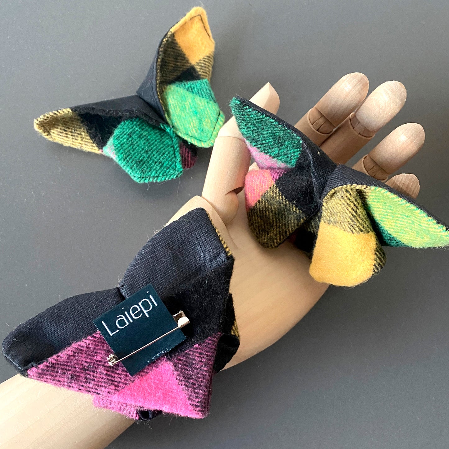 Spilla “origami” BUTTERFLY in tessuto