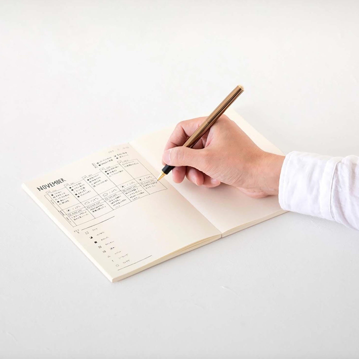 Midori MD Notebook (A5) Dot Grid A