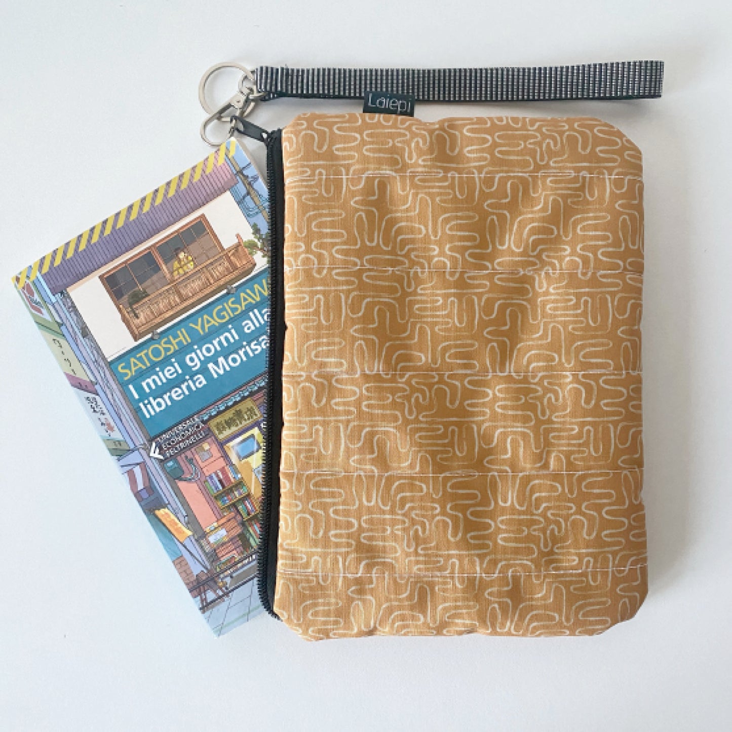 BOOKY "M" cover porta libro - WATERPROOF