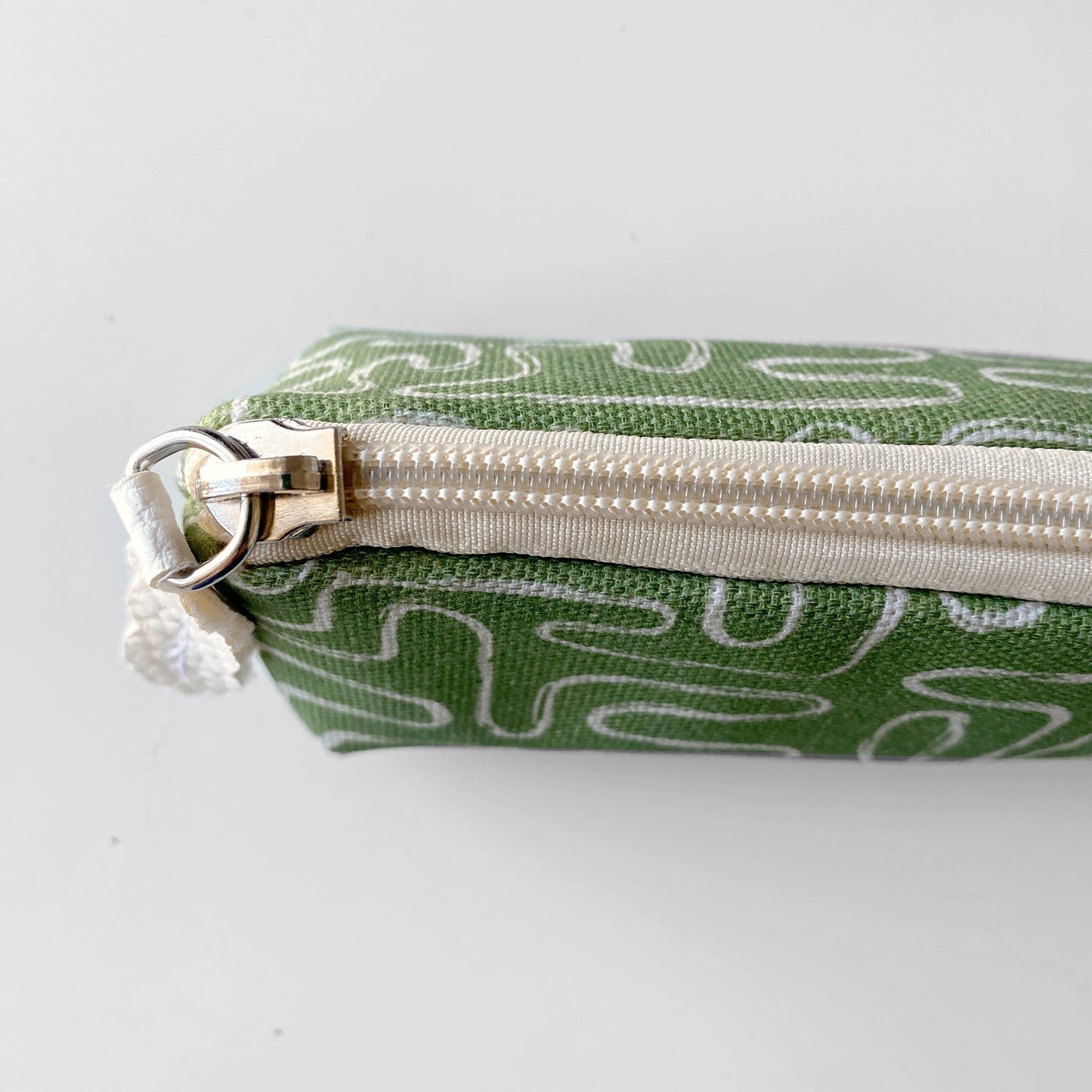 WEJ - astuccio portapenne RIDDLE (copia)