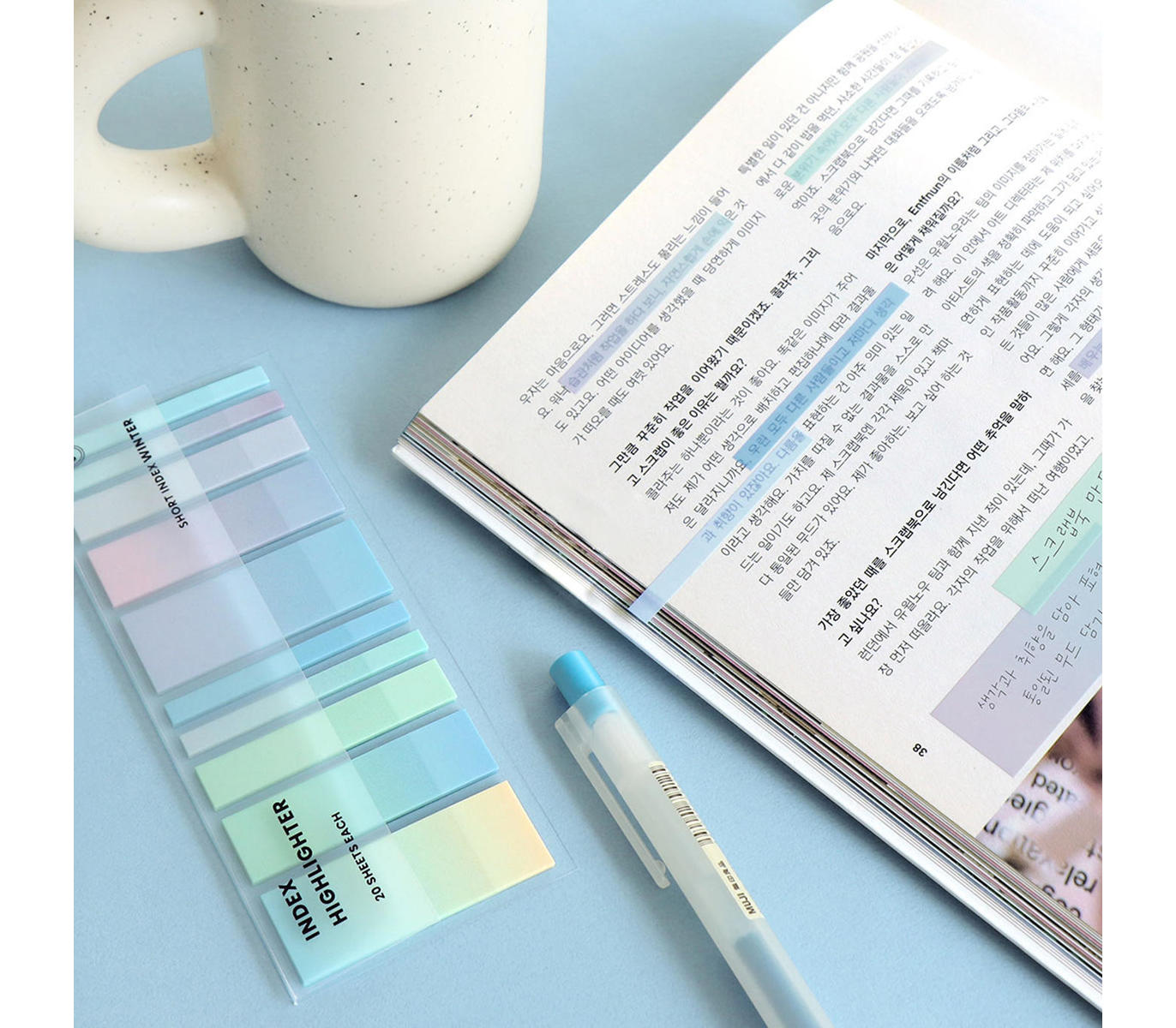 Iconic INDEX Short Highlighter - 04 WINTER