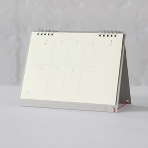 MD Paper - 2023 Desk Weekly Calendar